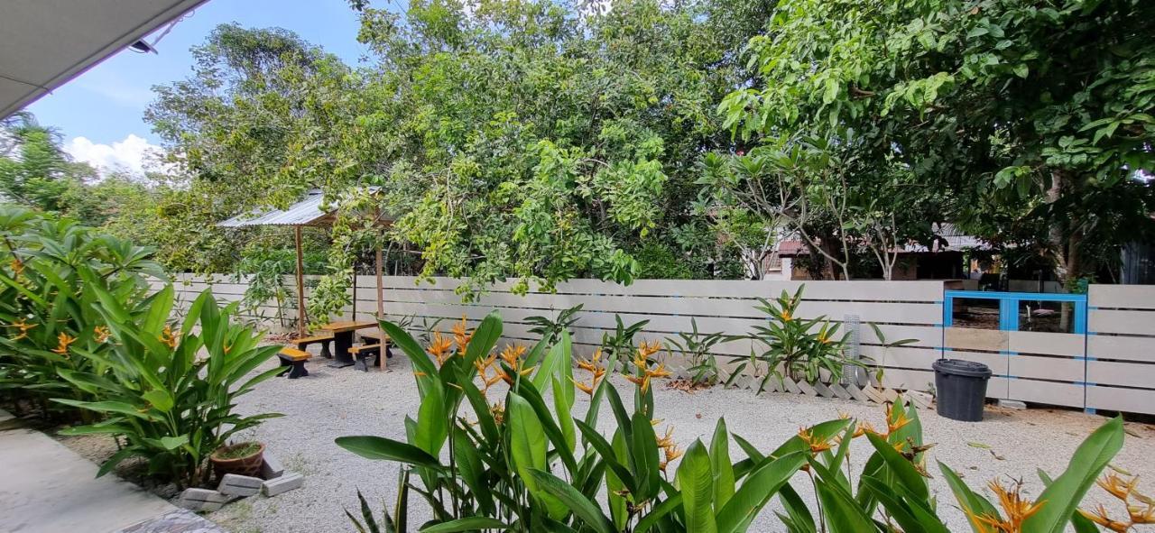 판타이체낭 Seven Stones Langkawi B&B 외부 사진
